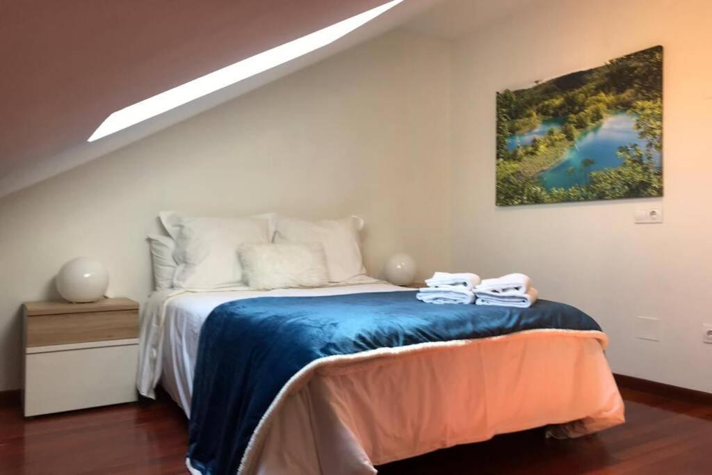شقة Magnifica Casa Con Garaje Muy Bien Comunicada سانتياغو دي كومبوستيلا المظهر الخارجي الصورة